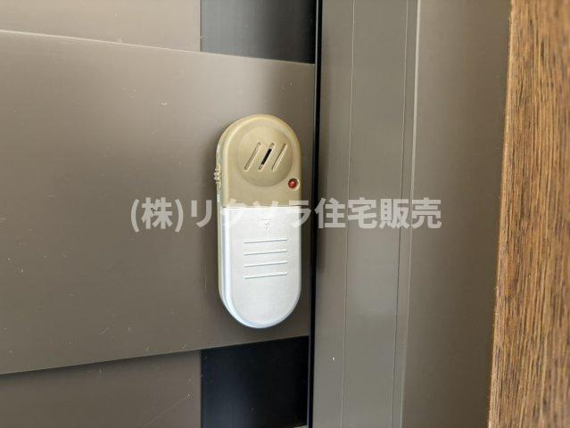 翠香園町　中古一戸建ての防犯設備|■物件内覧・資金計画相談・住宅ローン相談、リフォーム相談、お問合せ受付中■
※当日・翌日のご内覧、ご相談はお電話でのお問合せがスムーズです！