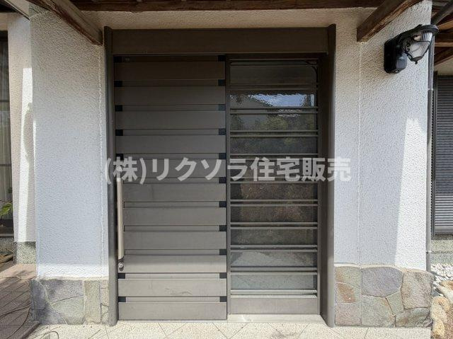 翠香園町　中古一戸建ての玄関|■物件内覧・資金計画相談・住宅ローン相談、リフォーム相談、お問合せ受付中■
※当日・翌日のご内覧、ご相談はお電話でのお問合せがスムーズです！