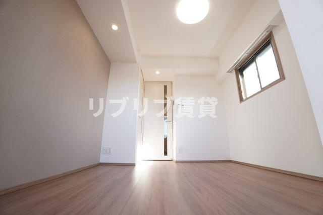 ステージファースト千葉中央の居間・リビング