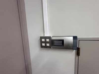  | 白壁ビル【　1階路面店　】