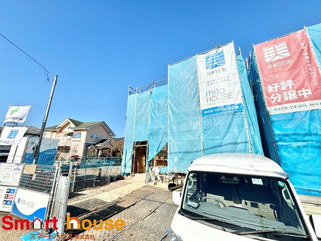 相模原市緑区太井　新築3棟の外観|制震装置があるので地震に強いです！