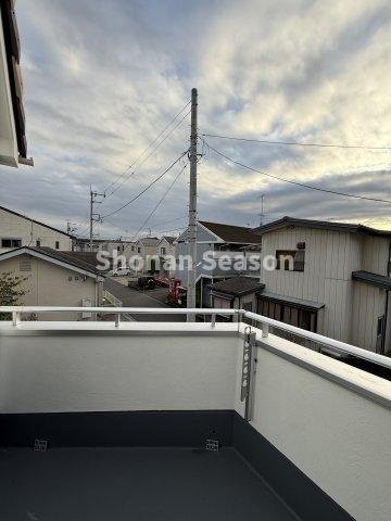 【バルコニー】 | お布団・洗濯物が気持ち良く乾くバルコニー！