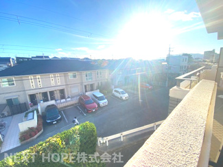 【展望】 | バルコニーからの眺望です♪周囲からの目線も気になりません！眺望良好です！
