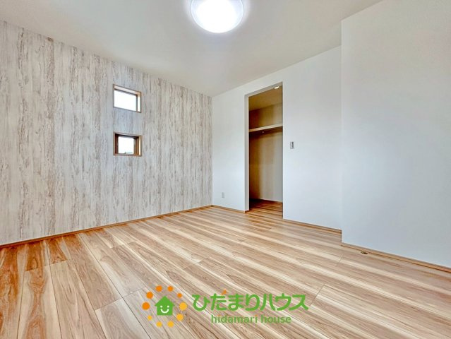 ワイウッドコート加須市馬内第１期　新築一戸建て　02の収納