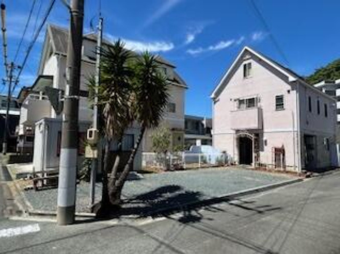 売中古戸建　中央区下池川町の前面道路含む現地写真