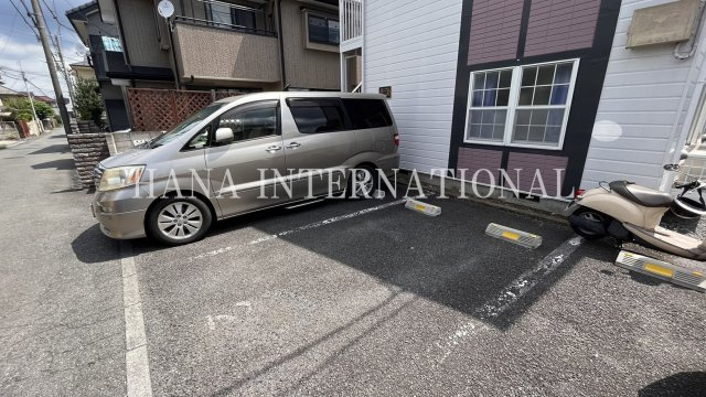 レオパレス387の駐車場