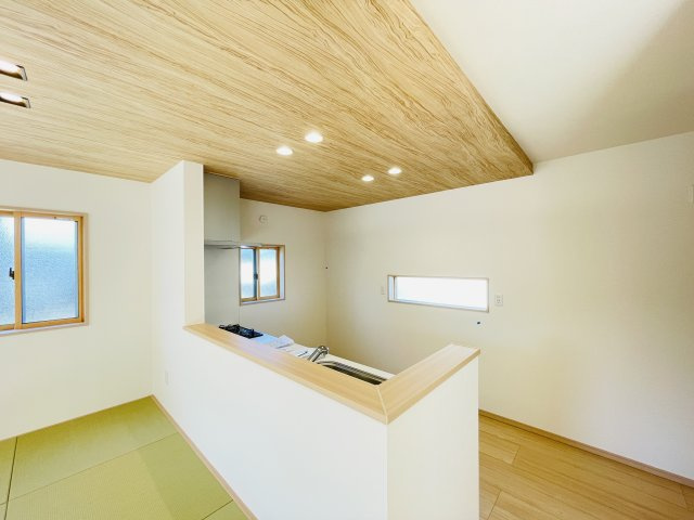 【キッチン】 | 深谷市荒川第１期　ワイウッドコート　新築戸建　全7区画　2号棟