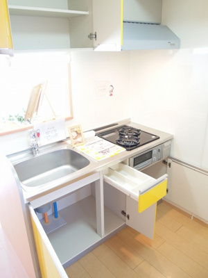 【キッチン】 | メゾンルミエール