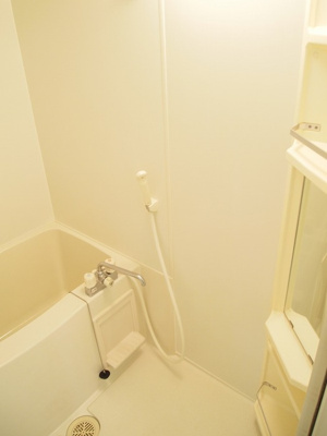 【浴室】 | メゾンルミエール