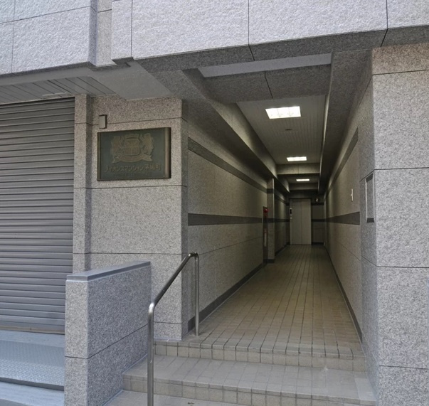 ライオンズマンション茅場町　10階　角　部屋　リ　ノベーション済のエントランス