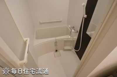 【浴室】 | リバー