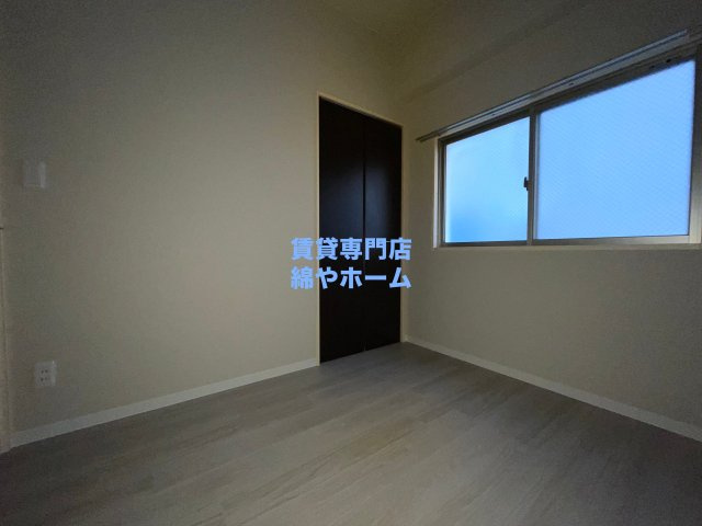 フェルザ今宮戎の洋室|明るい洋室です
