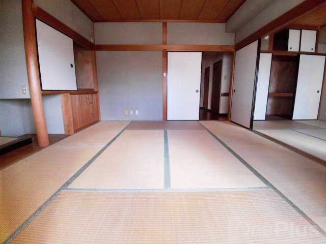 ベルエアー弓ノ木Ⅰの和室