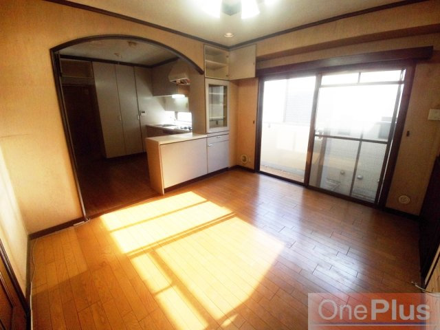 ベルエアー弓ノ木Ⅰの居間・リビング