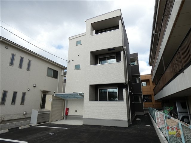 ＲＥＧＡＬＥＳＴ白石東新町の外観