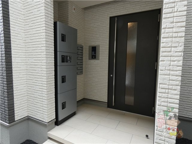 ＲＥＧＡＬＥＳＴ白石東新町のエントランス