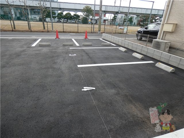 ＲＥＧＡＬＥＳＴ白石東新町の駐車場