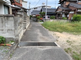 西条市神拝甲の前面道路含む現地写真