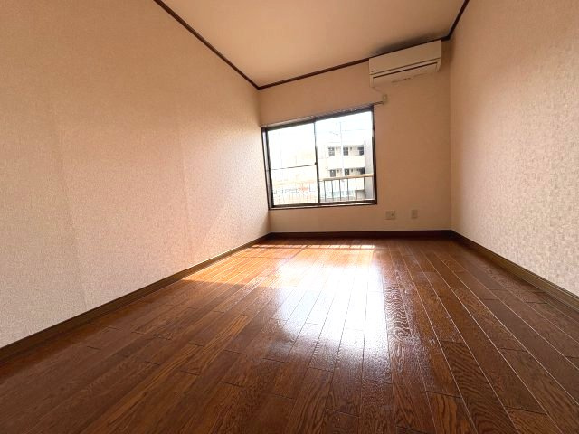 シスターハウスⅠの居間・リビング