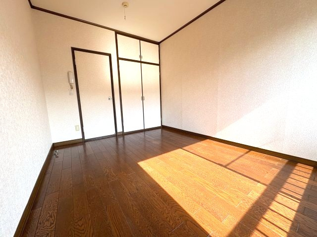 シスターハウスⅠの居間・リビング