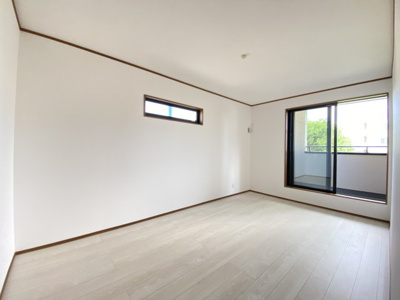 【洋室】 | うるま市前原（全4棟）2・3号棟 | 2号棟　洋室7.5帖＋WIC付き♪