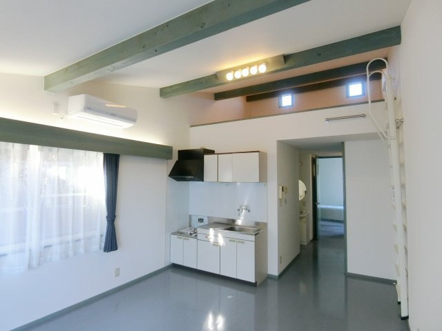 ルナハウスの居間・リビング