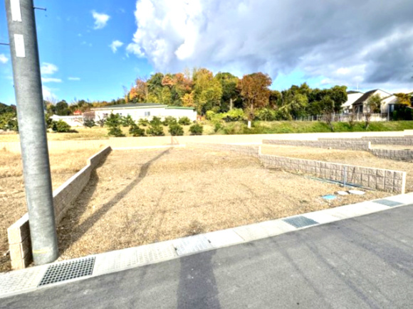 熊取町野田１丁目　建築条件無し売り土地　D号地の外観