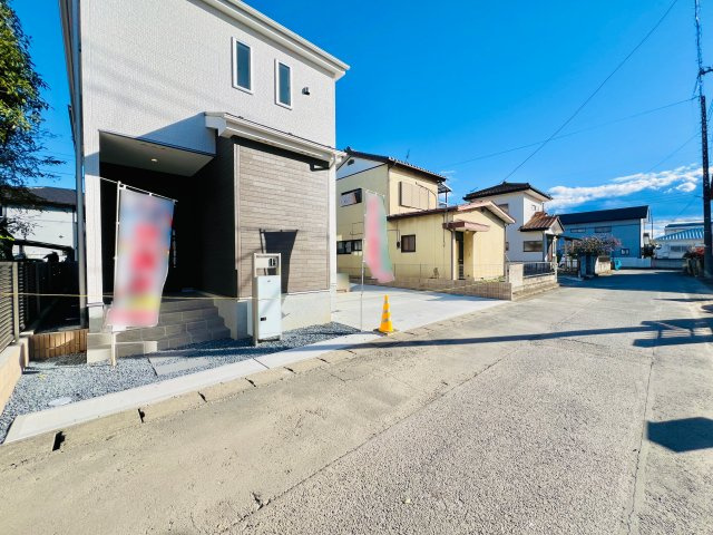 玉村町上之手の前面道路含む現地写真|車の通りも少なく駐車も楽々♪