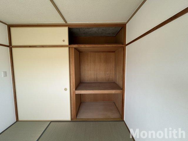 光明台37号棟の収納