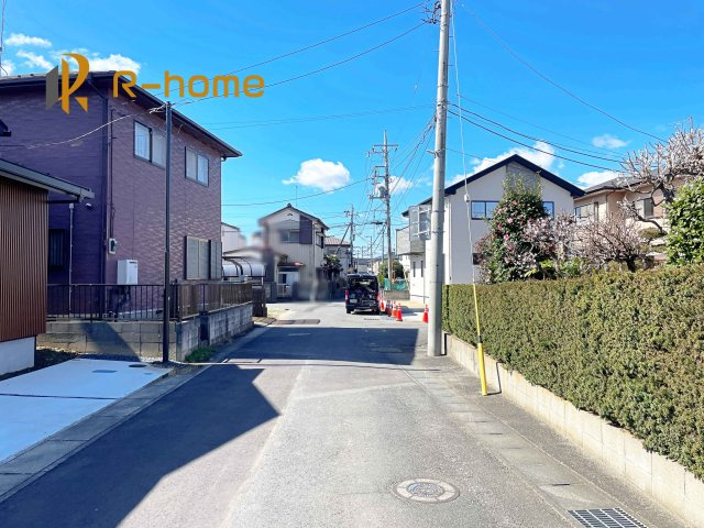 龍ケ崎市佐貫町4期　新築戸建て　1号棟の前面道路含む現地写真|堂々！建物完成♪実際のお部屋をご見学可能です♪
ご見学が一番の資料！お気軽にお問い合わせ下さい♪
