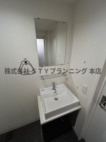 仲介手数料０円！Ｓｏｌｉｄ名駅南の独立洗面台
