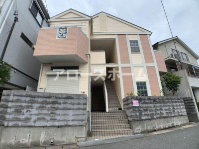 【エントランス】 | カトルフィーユ | 室内写真は前回募集の2階につきイメージです。