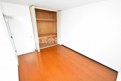 【寝室】 | キャッスル東花園