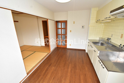 【居間・リビング】 | キャッスル東花園