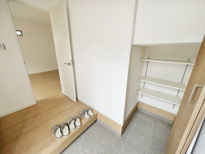 【玄関】 | 八尾市東町1丁目　新築戸建て