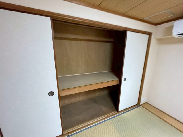 灘ハイツの収納