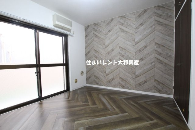 トラッドハウスの居間・リビング