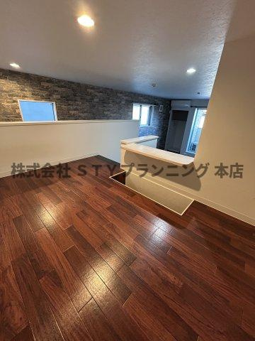 仲介手数料０円！Ambraの洋室