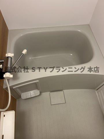 仲介手数料０円！Ambraの浴室