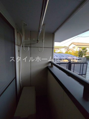 【バルコニー】 | サニーコートOKADA | 別部屋写真です。