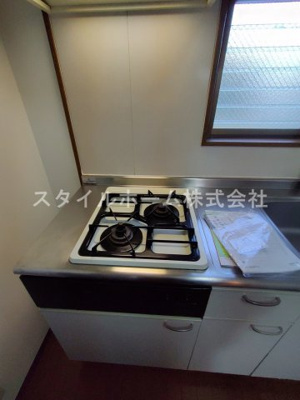 【キッチン】 | サニーコートOKADA | 別部屋写真です。