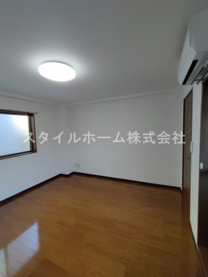 【その他】 | サニーコートOKADA | 別部屋写真です。