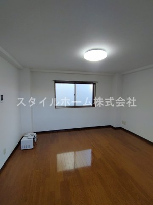 【その他】 | サニーコートOKADA | 別部屋写真です。