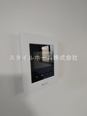 【セキュリティ】 | サニーコートOKADA | 別部屋写真です。