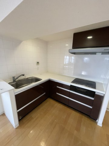 グレンパーク梅田北のキッチン