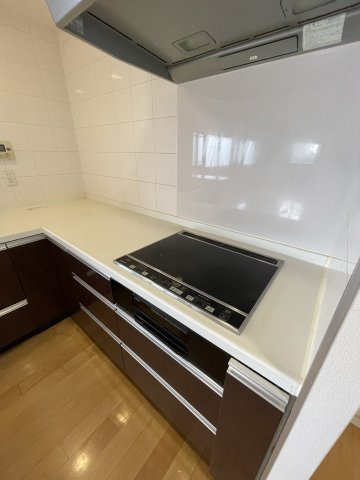 グレンパーク梅田北のキッチン