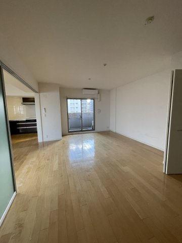 グレンパーク梅田北の居間・リビング