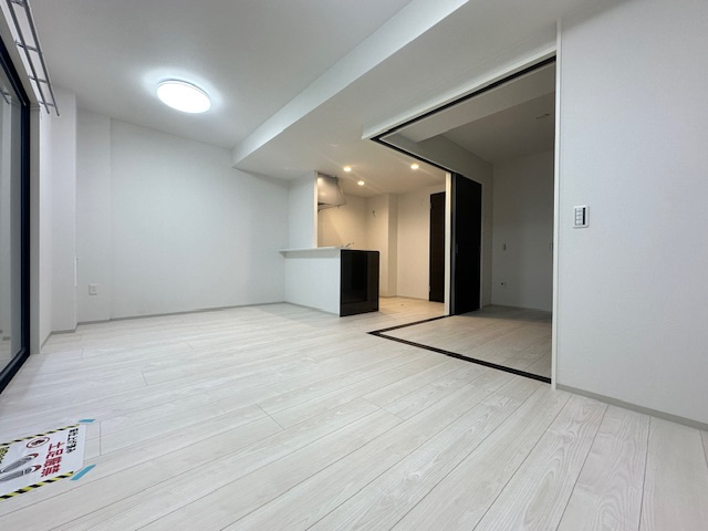 MAISON COULEUR UESHIOの居間・リビング