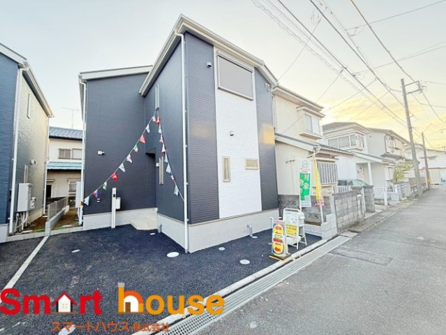 八王子市清川町　最終1棟！の前面道路含む現地写真|お住まいの前面道路が広いと駐車が楽になり、陽当たりも遮られないので明るく居心地の良いお家になります♪