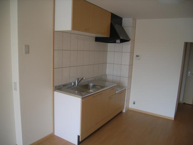 ＡＮＤ　ＯＮＥ　東棟のキッチン|キッチン